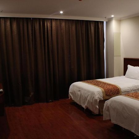 Gemei Hotel Luoyang Longmen High-Speed Railway Station 외부 사진